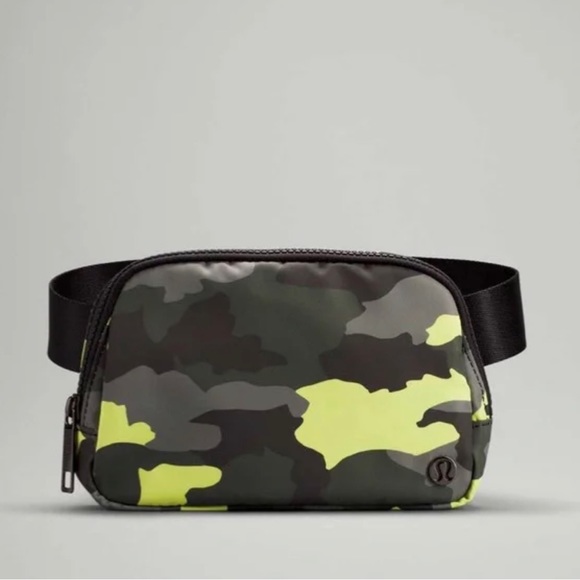 Lululemon Everywhere Belt Bag *1L
Heritage 365 Camo Neo Mint Multi / Black - Picture 1 of 8